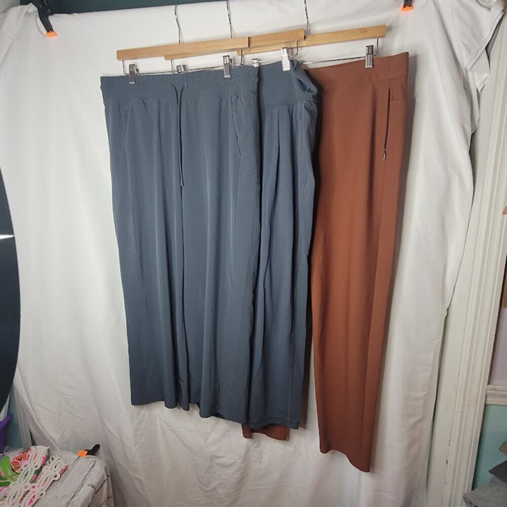 Athleta- Women's 3 piece pants bundle- size 14, 12, and large